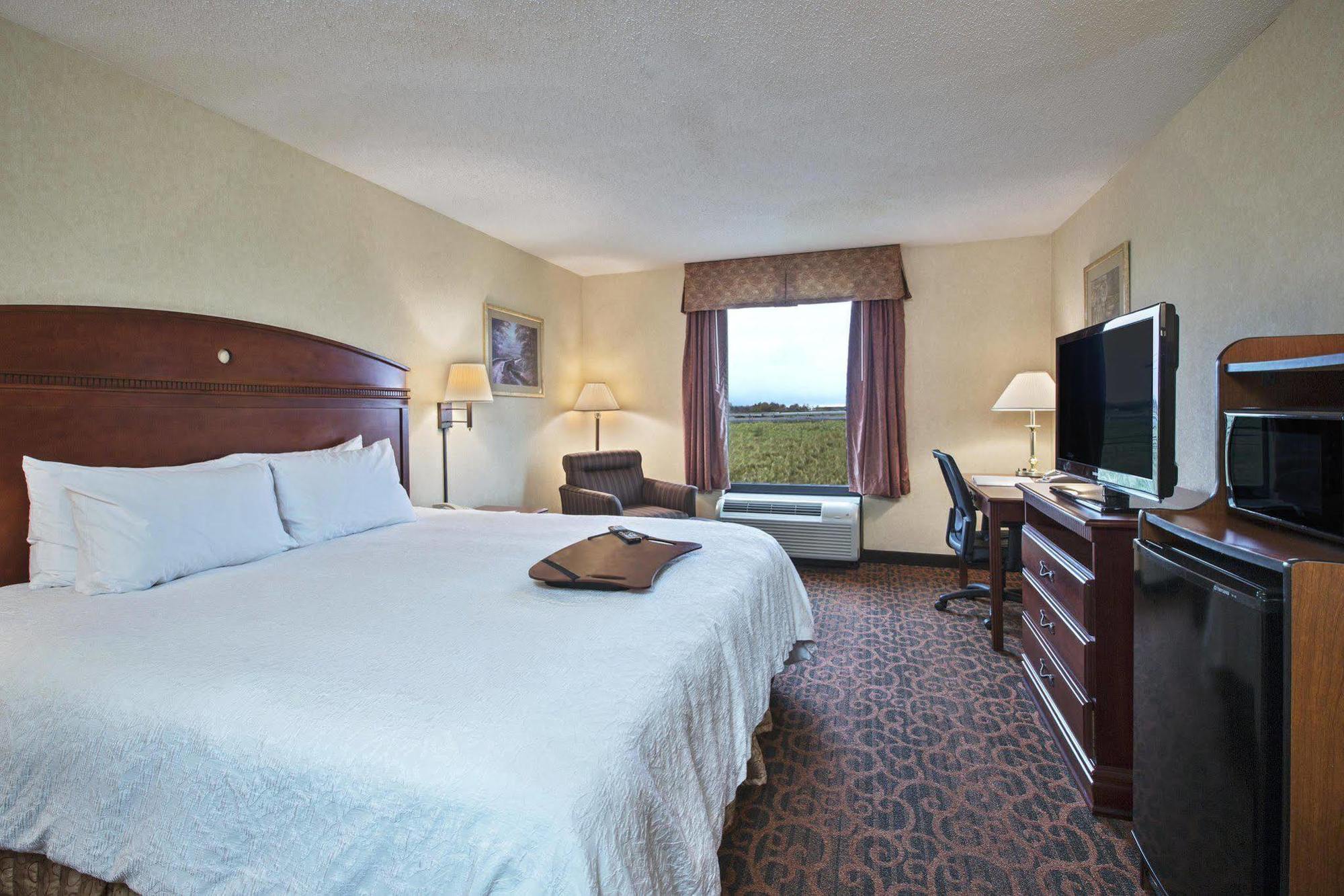 Hampton Inn Batavia Exteriör bild